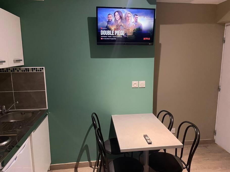 Appartement 4 - Hyper Centre - 1 A 4 Personnes ดูเอ ภายนอก รูปภาพ